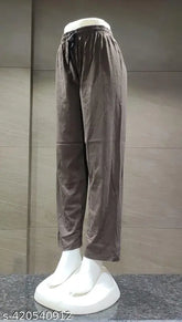 Heavy cotton maxi women's pajamas in sizes XL to 4XL, India origin